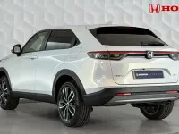 Used Honda HR-V Elegance 131 HP (96 kW) 2024 Sunlight white SUV