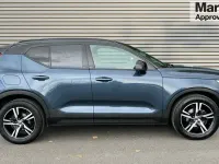 Used Volvo XC40 R-Design 163 HP (119 kW) 2021 Blue SUV