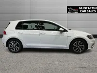 Used VW Golf VII Edition 130 HP (95 kW) 2020 White Hatchback