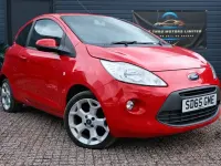 Used Ford Ka Zetec 69 HP (50 kW) 2016 Red Hatchback
