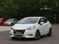 Used Nissan Micra N-Connecta 90 HP (66 kW) 2018 White Hatchback