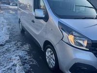 Used Renault Trafic 2019 Silver MPV