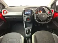 Used Toyota Aygo Trend 72 HP (52 kW) 2021 Red Hatchback