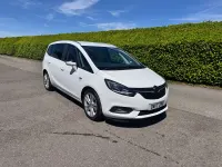 Used Vauxhall Zafira SRi 140 HP (102 kW) 2017 White MPV