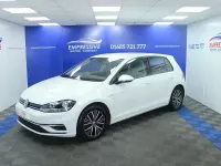 Usado VW Golf VII SE 130 HP (95 kW) 2019 Branco Citadino