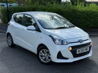 Used Hyundai i10 SE 67 HP (49 kW) 2019 White Hatchback