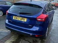 Used Ford Focus Zetec 125 HP (91 kW) 2017 Blue Hatchback