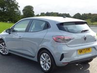 Begagnad Renault Clio V Evolution 143 HK (105 kW) 2025 Halvkombi