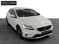 Used Volvo V40 R-Design 122 HP (89 kW) 2017 White Hatchback
