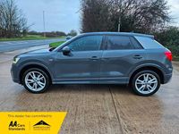Usado Audi Q2 S-Line 116 CV (85 kW) 2019 Gris SUV