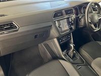 Begagnad VW Tiguan Active 150 HK (110 kW) 2022 Silver SUV
