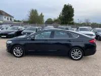 Usado Ford Mondeo Zetec 150 HP (110 kW) 2021 Preto Citadino