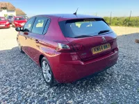 Used Peugeot 308 Active 100 HP (73 kW) 2015 Red Hatchback