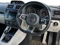 Usado VW Scirocco Black Edition 125 HP (91 kW) 2017 Branco Coupé