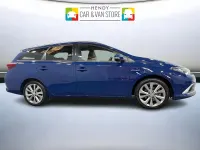 Used Toyota Auris Hybrid 2018 Blue Estate