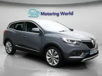 Usado Renault Kadjar Version S 140 HP (102 kW) 2020 Cinzento SUV