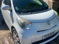 Used Toyota iQ 2010 White Hatchback