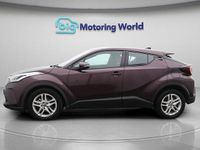 Used Toyota C-HR 122 HP (89 kW) 2022 Mauve/purple SUV