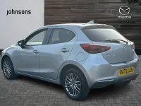 Used Mazda 2 Inclusive 88 HP (64 kW) 2022 Silver Hatchback