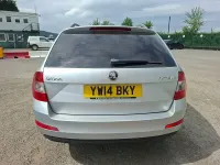 Begagnad Skoda Octavia SE 2014 Silver Kombi