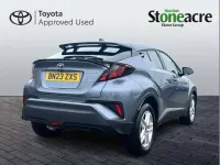 Używany Toyota C-HR 122 KM (89 kW) 2023 Szary SUV