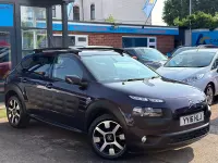 Used Citroën C4 Cactus Flair 100 HP (73 kW) 2016 Mauve/purple Hatchback