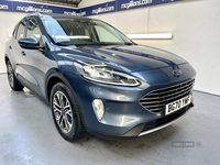Usado Ford Kuga Titanium 120 CV (88 kW) 2020 Azul SUV