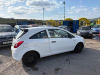 Used Vauxhall Corsa S 2011 White Hatchback