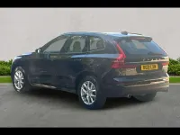 Used Volvo XC60 Momentum 250 HP (183 kW) 2021 Black SUV