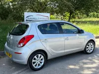 Used Hyundai i20 Active 101 HP (74 kW) 2012 Silver Hatchback