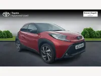 Used Toyota Aygo X 72 HP (52 kW) 2024 Red SUV