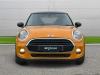 Used Mini Cooper Hatch 134 HP (98 kW) 2016 Orange Hatchback
