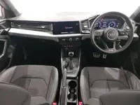 Begagnad Audi A1 S-Line 110 HK (80 kW) 2023 Vit SUV