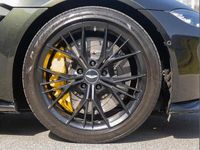 Used Aston Martin Vantage 502 HP (369 kW) 2021 Green Coupe