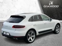 Used Porsche Macan 258 HP (189 kW) 2016 White SUV