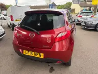 Używany Mazda 2 2014 Czerwony Hatchback