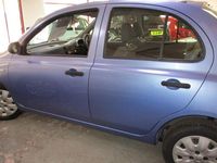 Used Nissan Micra 64 HP (47 kW) 2004 Blue Hatchback