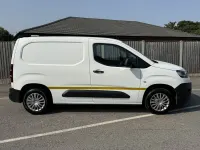 Used Citroën Berlingo 75 HP (55 kW) 2021 White MPV