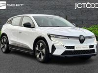 Used Renault Megane E-Tech Equilibre 160 kW (218 HP) 2024 White Hatchback