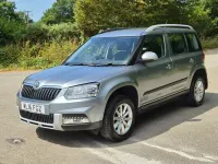 Used Skoda Yeti 110 HP (80 kW) 2016 Grey SUV