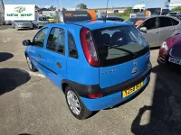 Used Vauxhall Corsa Comfort 89 HP (65 kW) 2001 Blue Hatchback