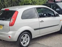 Used Ford Fiesta Style 100 HP (73 kW) 2006 Silver Hatchback