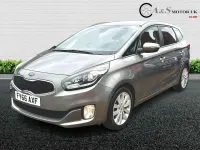 Used Kia Carens 139 HP (102 kW) 2016 Silver MPV