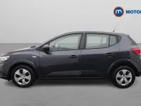 Used Dacia Sandero Essentiel 67 HP (49 kW) 2022 Grey Hatchback