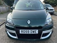 Used Renault Scénic III Dynamique 2009 Green MPV