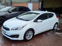 Used Kia ProCeed 134 HP (98 kW) 2017 White Hatchback