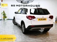 Used Suzuki Vitara SZ-T 111 HP (81 kW) 2019 White SUV