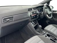 Used VW Touran R-line 150 HP (110 kW) 2025 Silver MPV