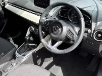 Usado Mazda 2 Exclusive-Line 90 HP (66 kW) 2023 Vermelho Citadino