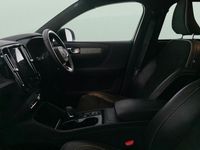 Used Volvo XC40 R-Design Pro 197 HP (144 kW) 2021 Blue SUV